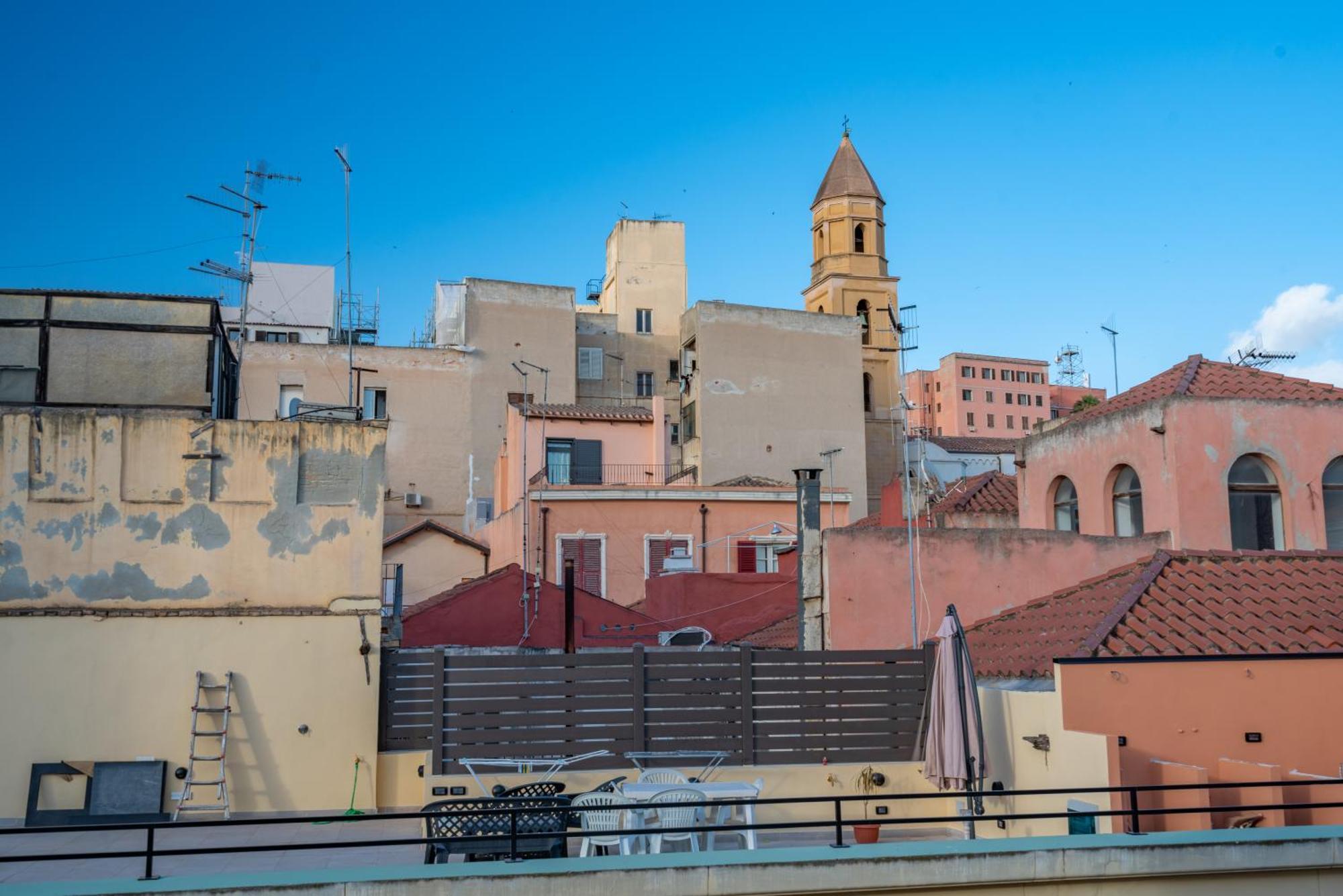 Apartmán Perle Gemelle In Marina Cagliari Exteriér fotografie